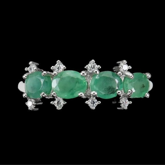 Emerald Ring, Anniversary Ring, Gemstone Ring, Green Stone Ring, Birthstone Ring - Picture 2 of 5